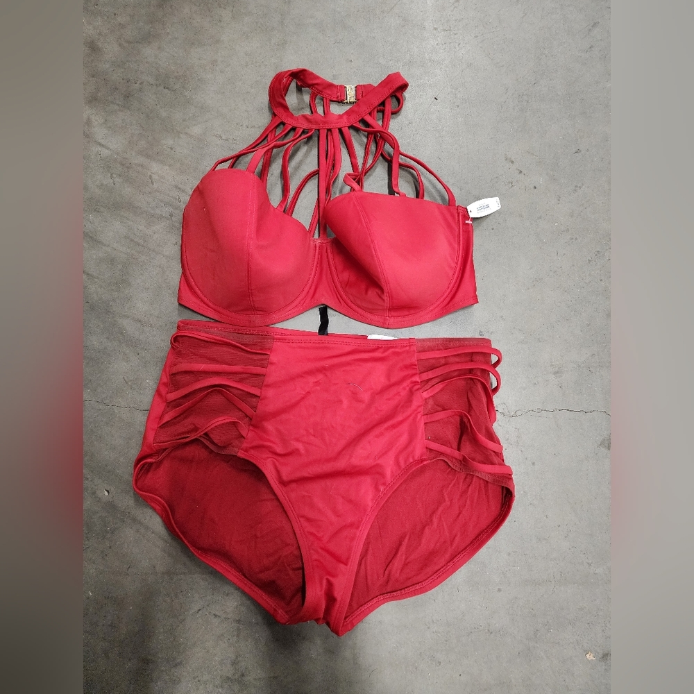 Adore Me 2 piece swim suit in red. 38DDD top, 1X bottoms
